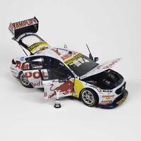 1:18 2022 Championship Winner - Adelaide 500 Holden Tribute Livery - Van Gisbergen | B18H22X